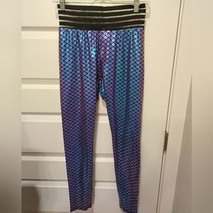 Purple Shiny Mermaid Leggings size Small